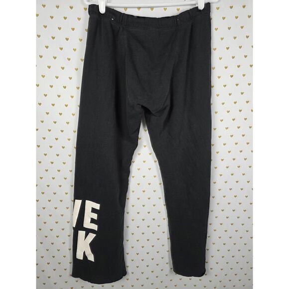 Victorias Secret PINK LOVE Diaper Butt Boyfriend Sweats Sweatpants SMALL - Picture 6 of 6